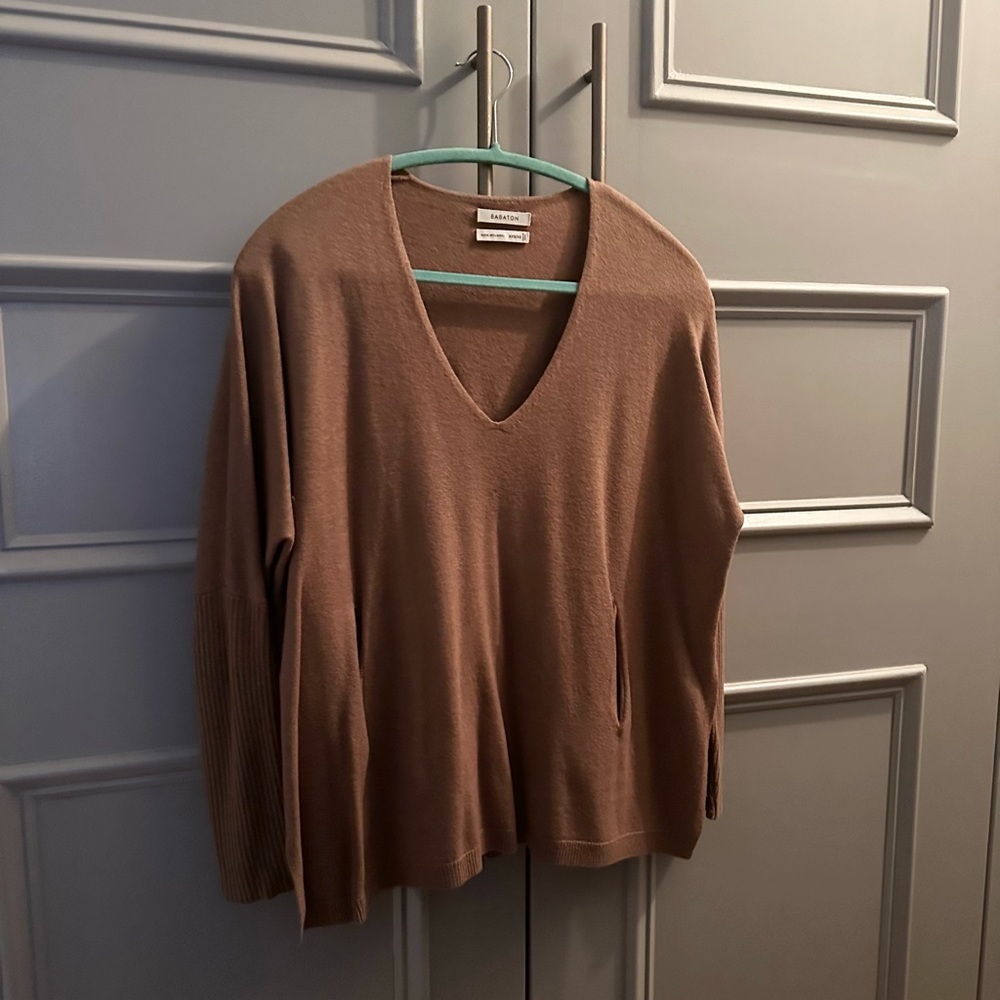 Babaton V-Neck Sweater